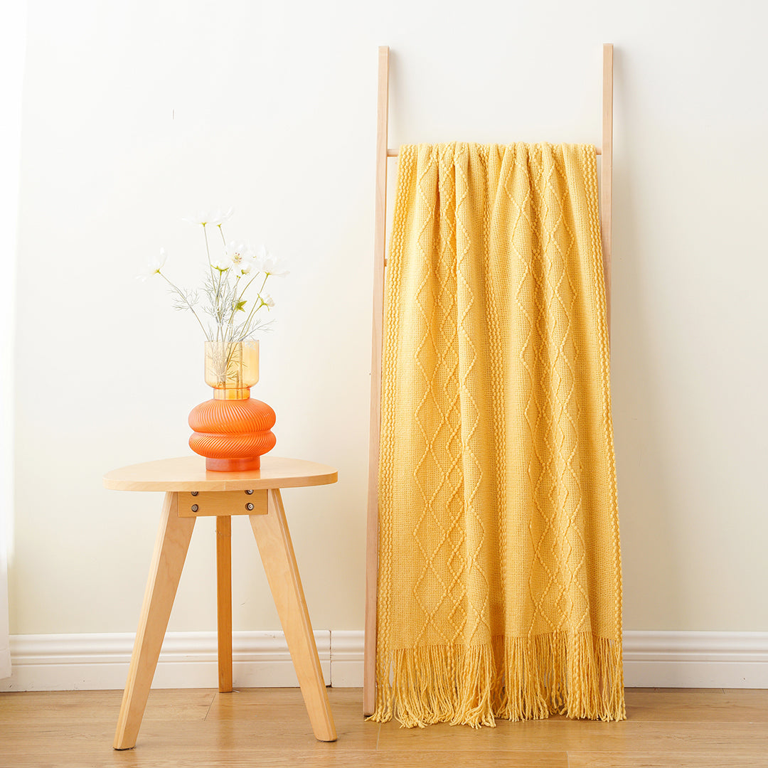 Yellow Throw Blanket: Add Vibrant Color & Cozy Style to Your Home