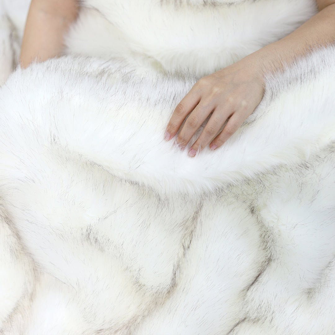 Comfort Blanket: How to Find Peace, Warmth, and Style in One Snuggly Layer