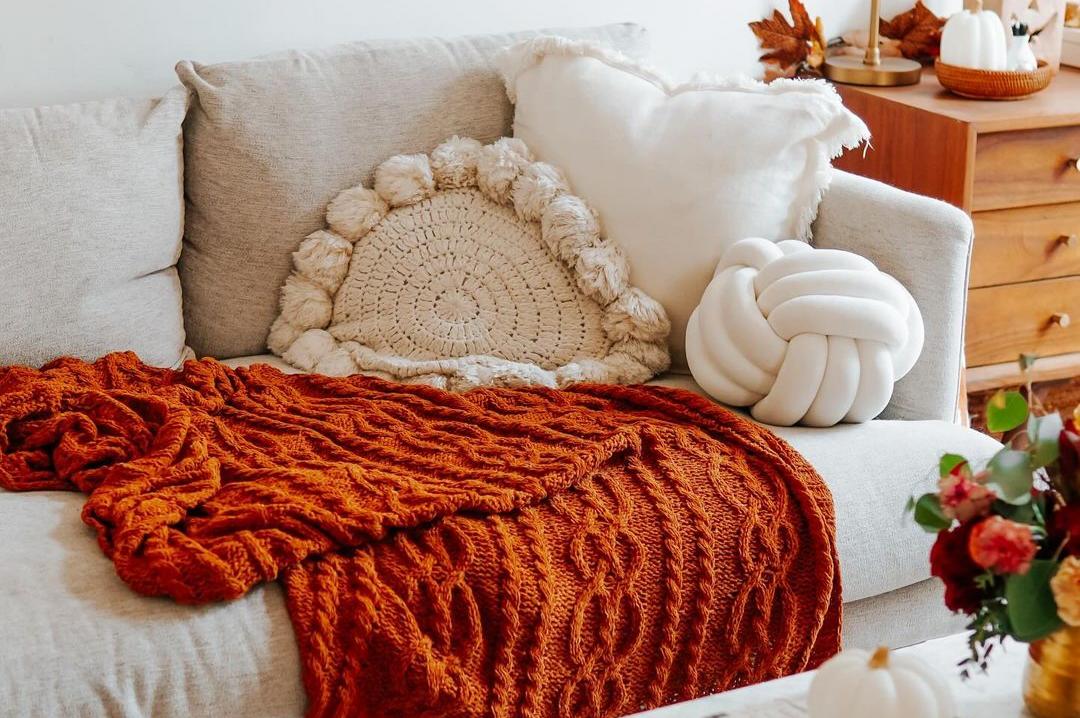 More Than Warmth: 6 Surprising Uses for a Couch Blanket in Your Living Room