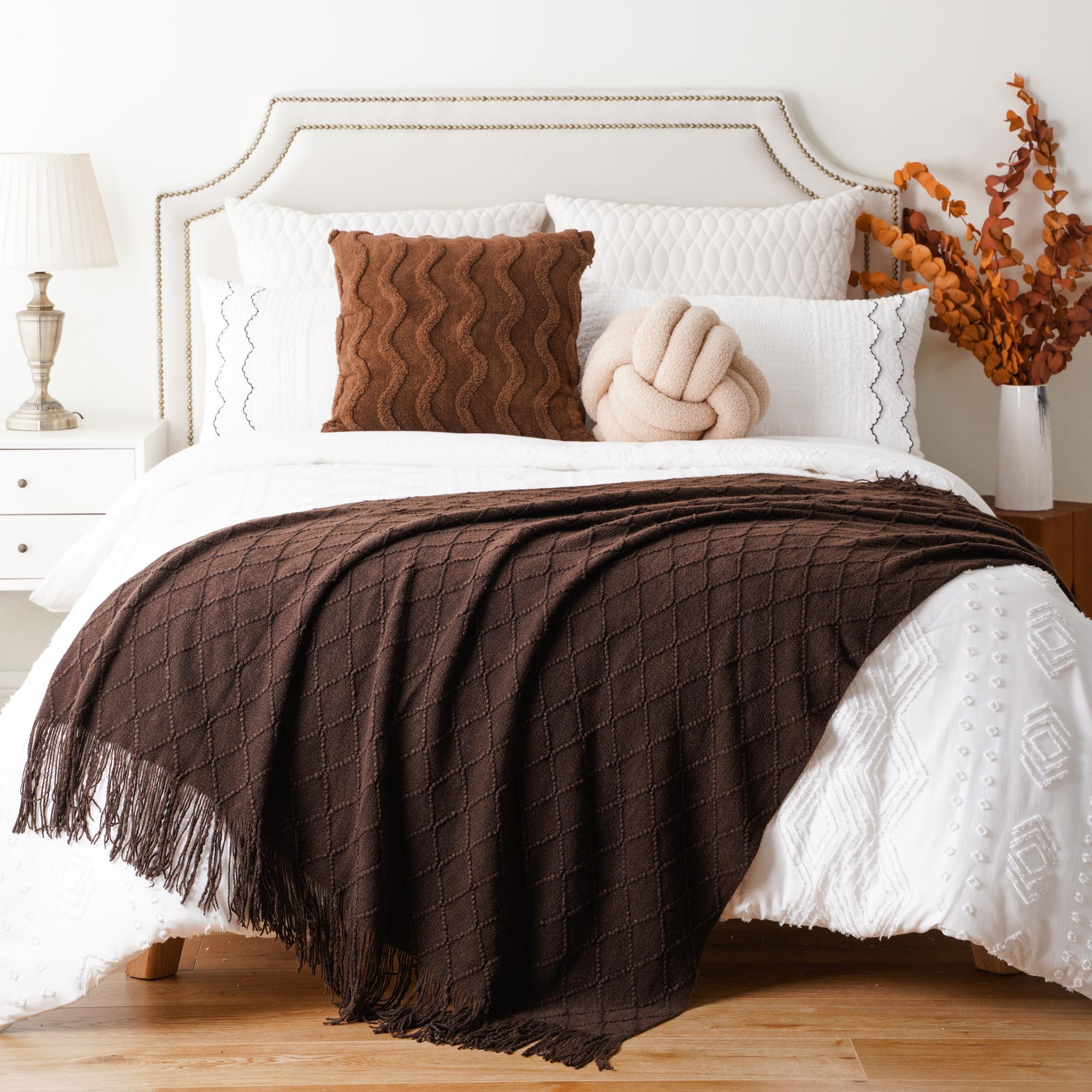 Elevate Your Space with a Classic Brown Throw Blankets