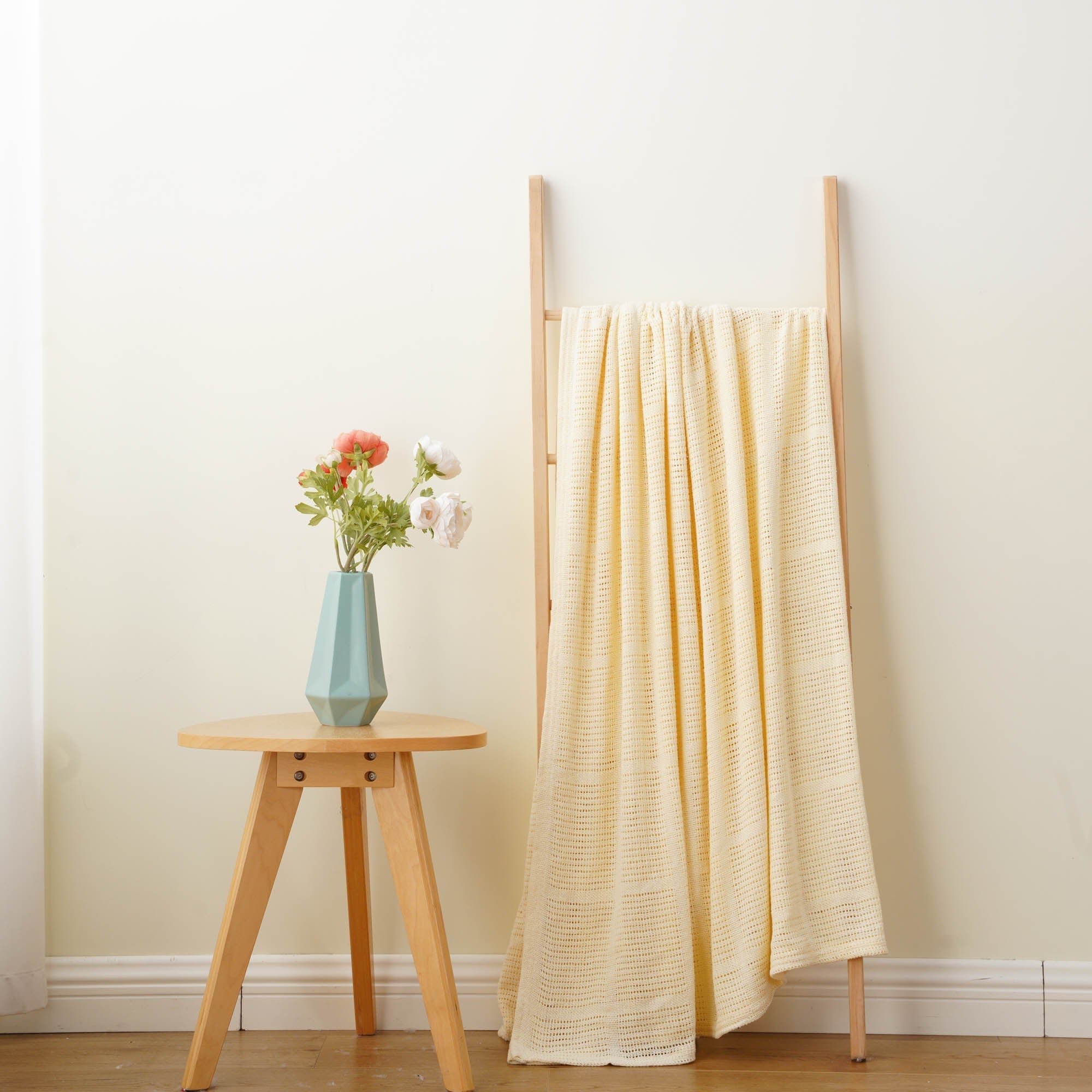 Cotton Throw Blanket: A Classy and Soft Addition to Your Home