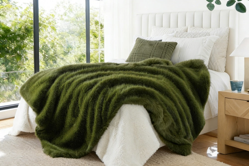 2026 Home Decor Trends: Why Faux Fur Blankets Are the Definitive Luxury Move?
