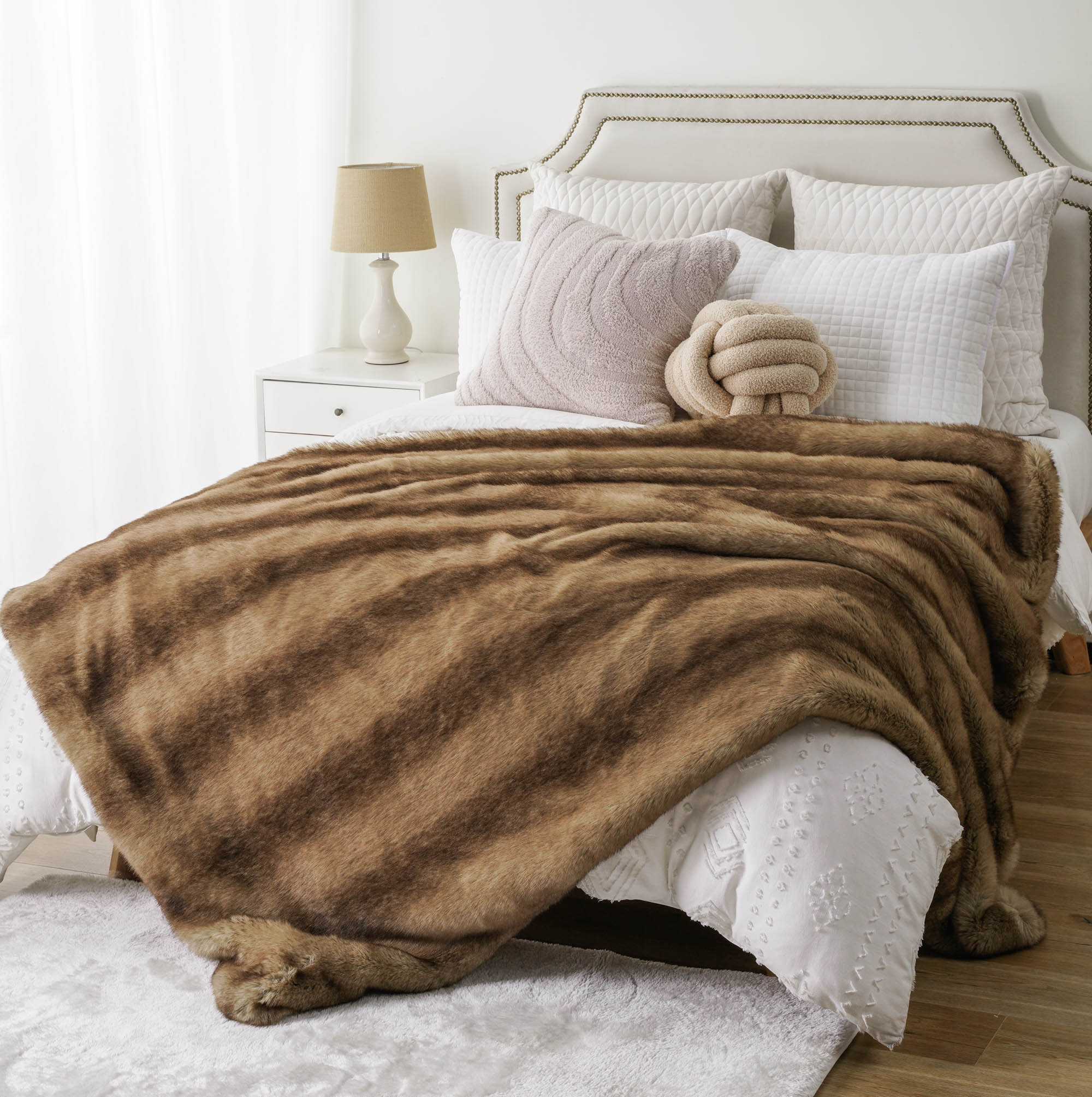 How to Clean Luxury Weighted Blankets and Other Static-Prone Materials