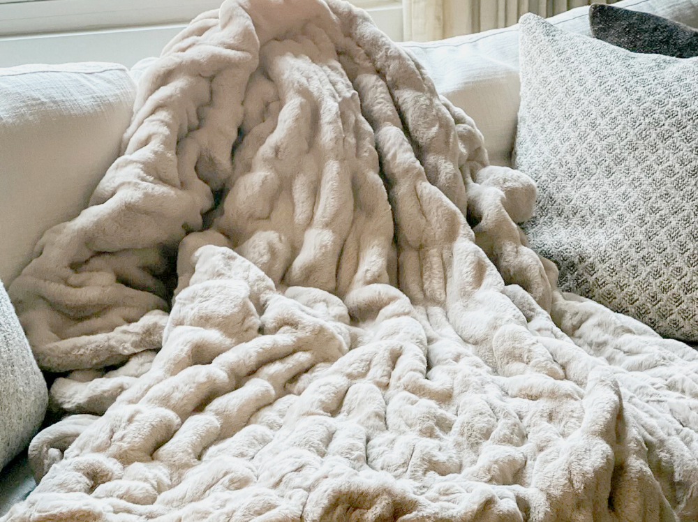 5 Signs Your Faux Fur Blanket Needs Better Care