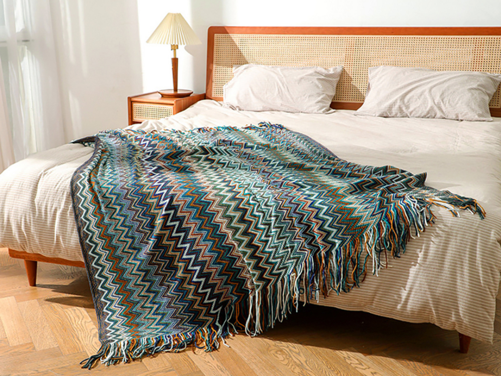 How to Keep a Knit Blanket from Snagging?