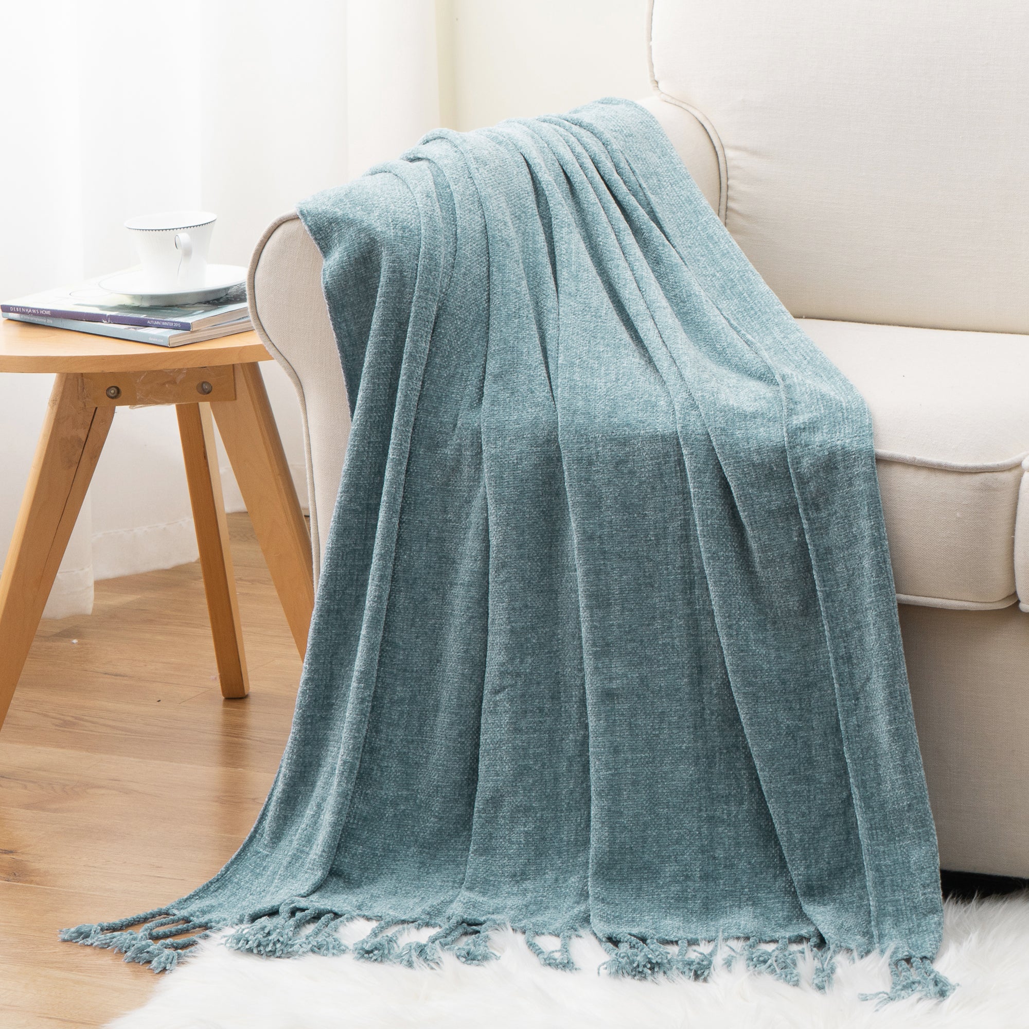 Decorative Fringe Velvety Throw