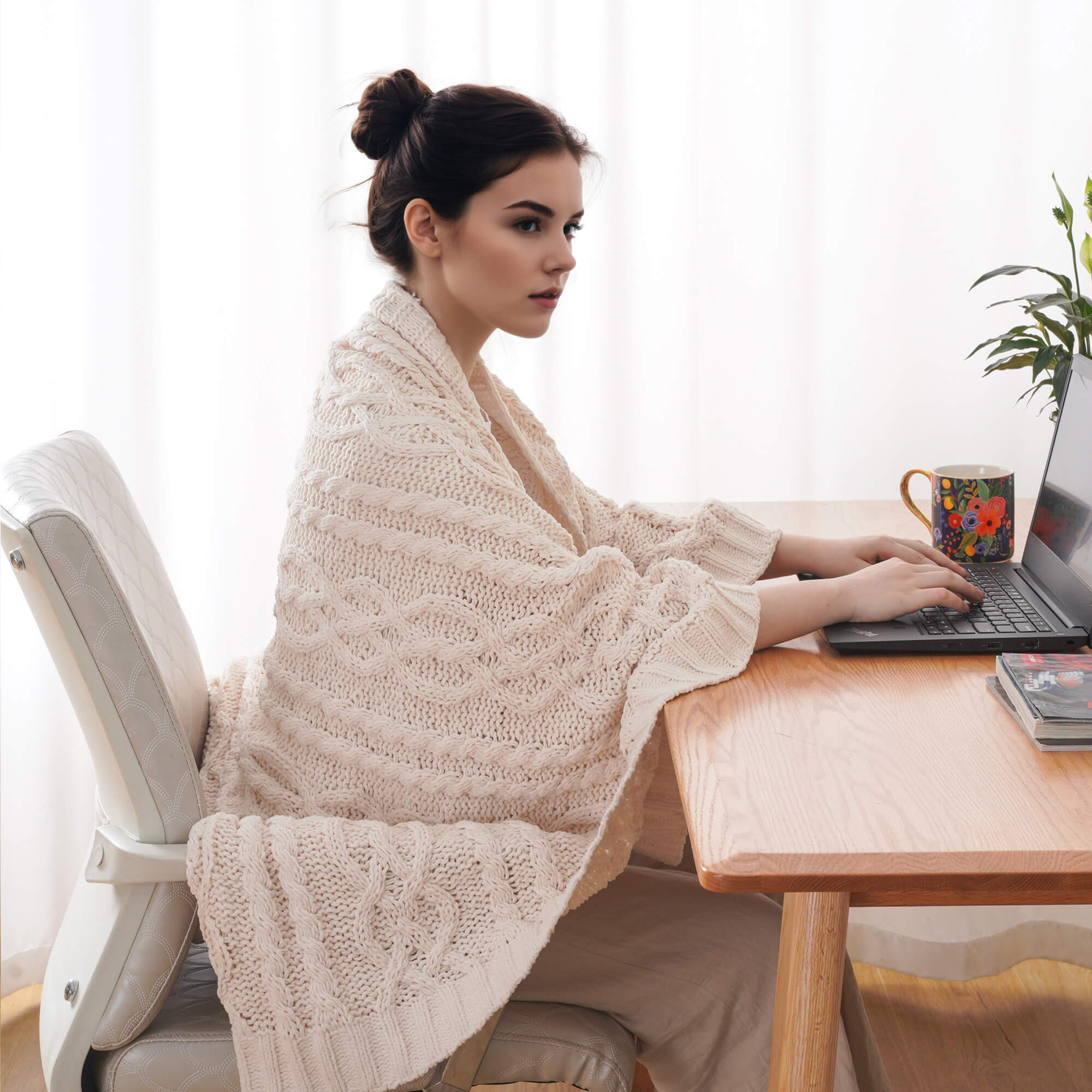 Chenille Cable Knit Throw Blanket