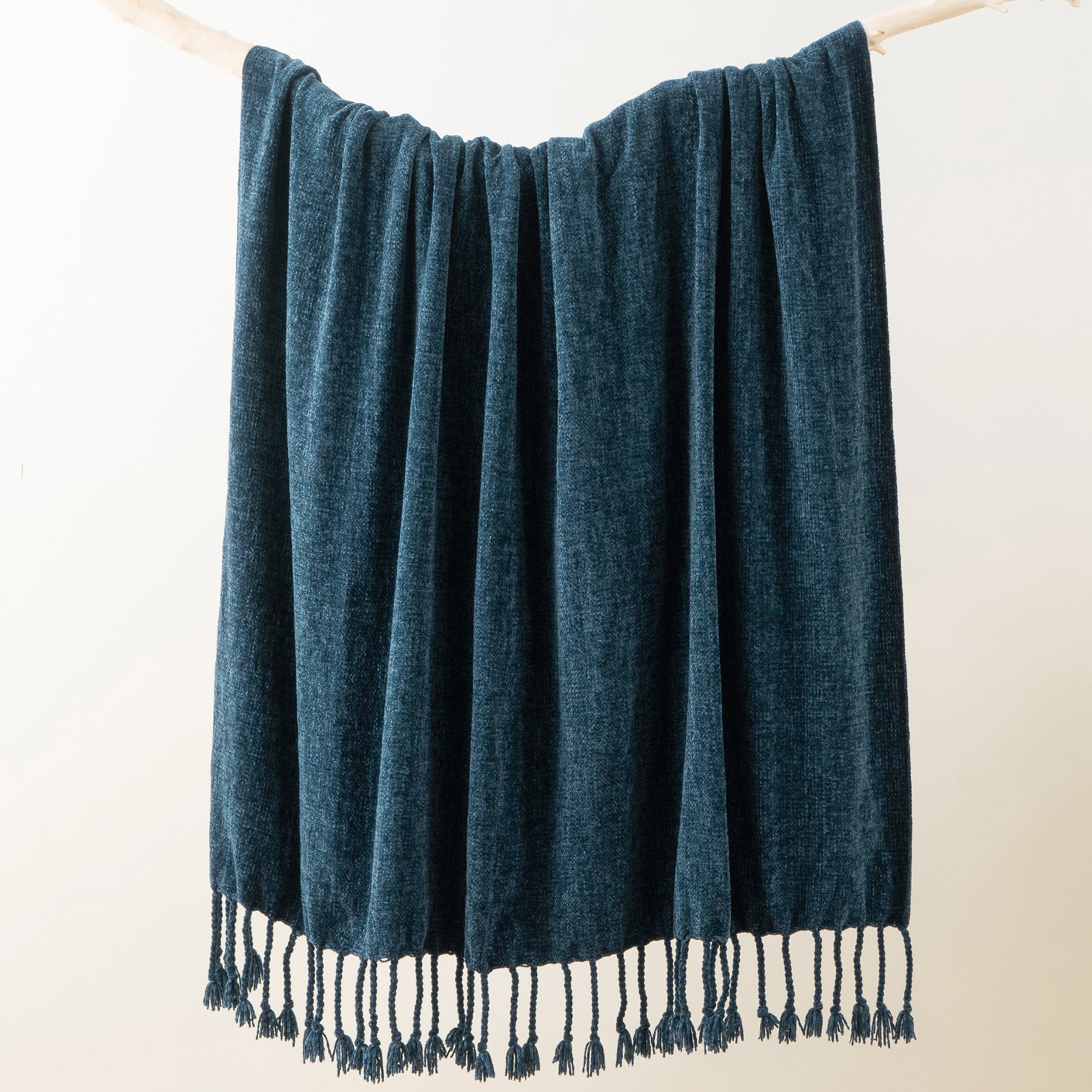 Decorative Fringe Velvety Throw