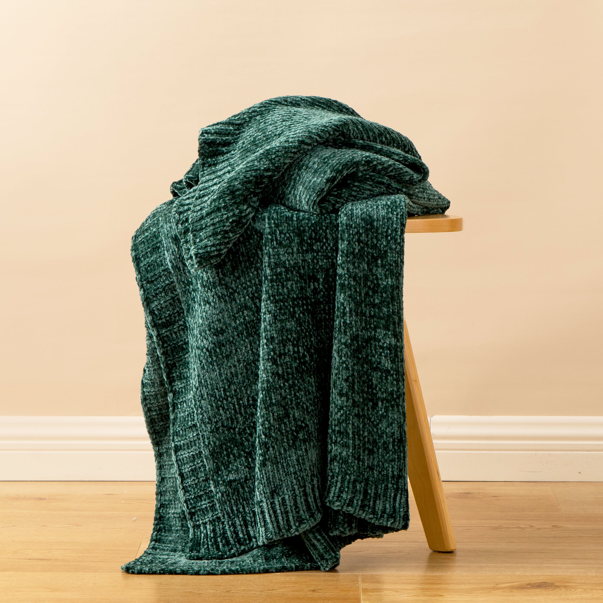 Couverture en tricot chenille texturé