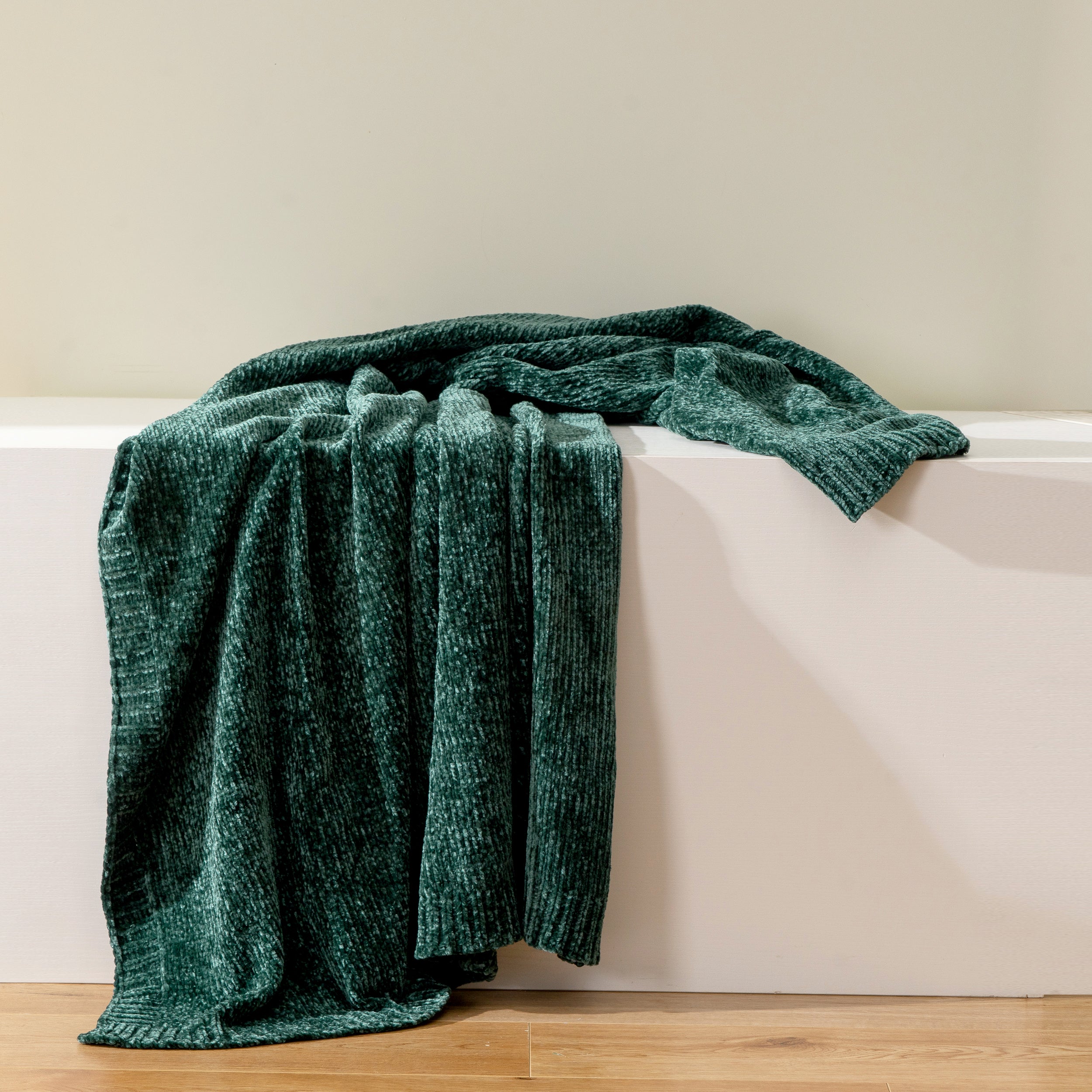 Couverture en tricot chenille texturé