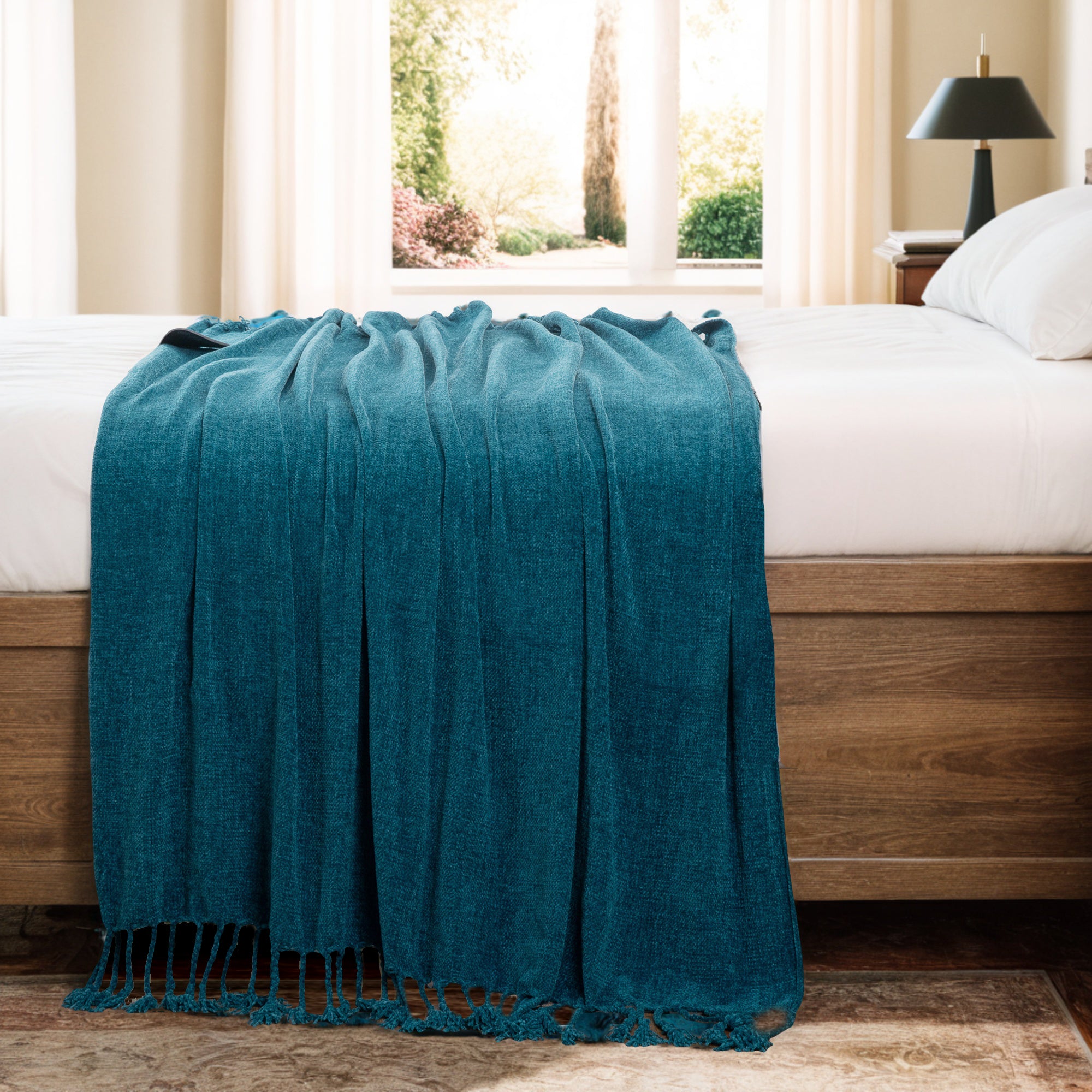 Decorative Fringe Velvety Throw