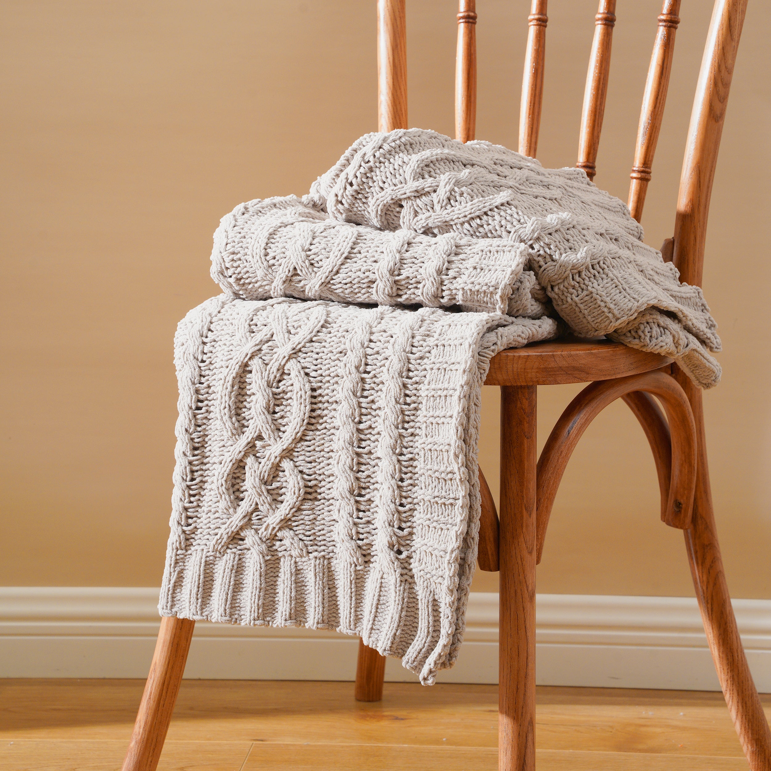 Chenille Cable Knit Throw Blanket