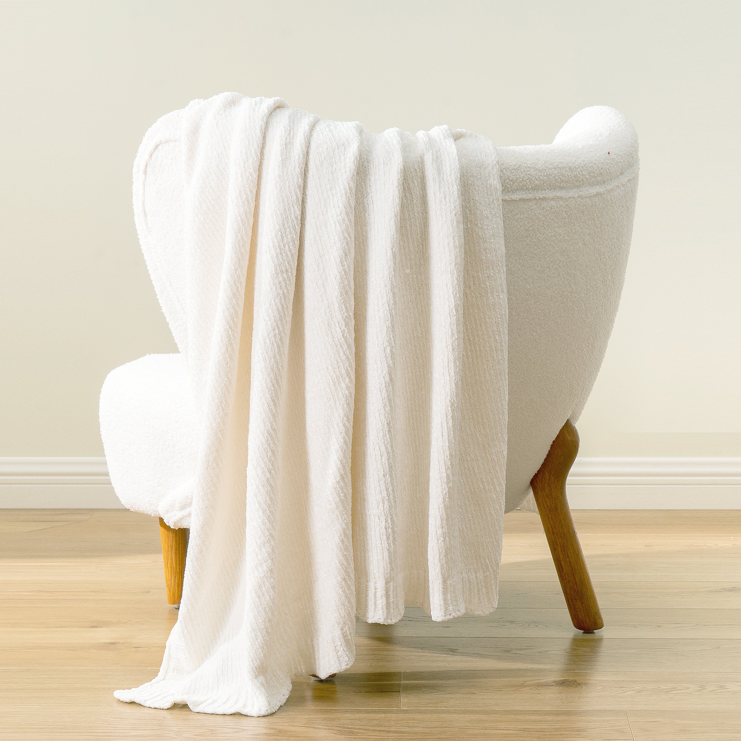 Couverture en tricot chenille texturé