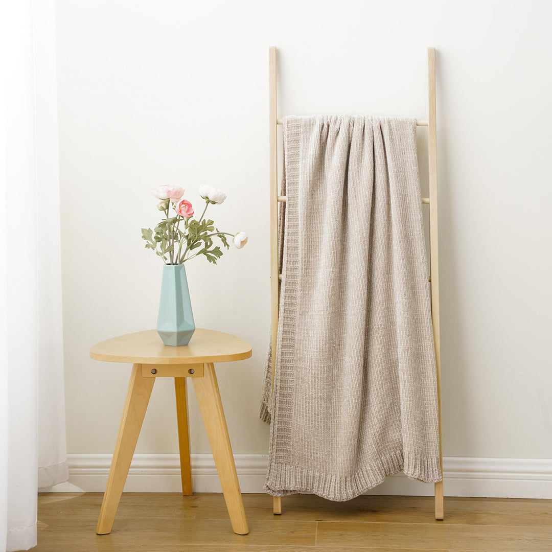 Couverture en tricot chenille texturé