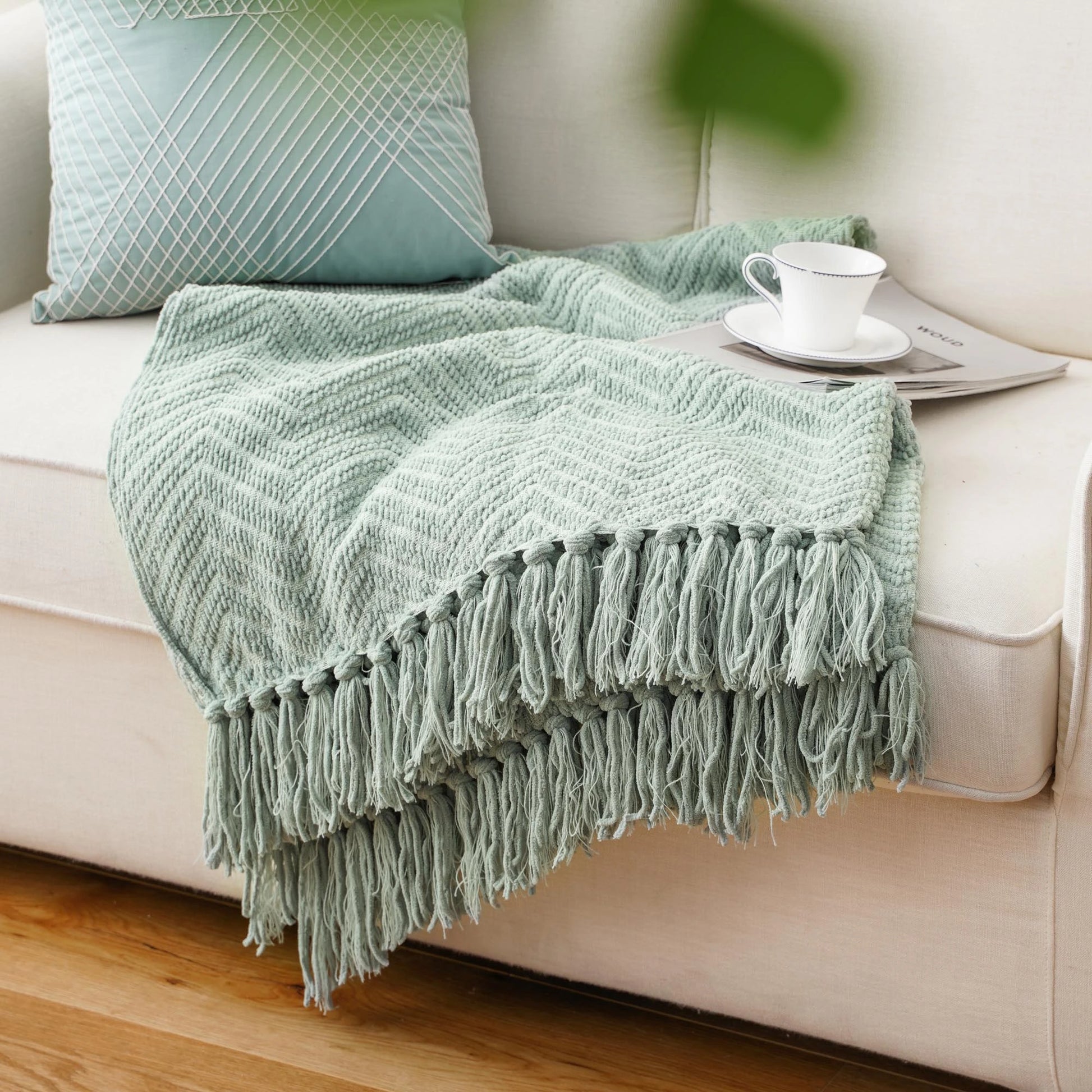 Zig-Zag Chenille Throw Blanket - BATTILO HOME