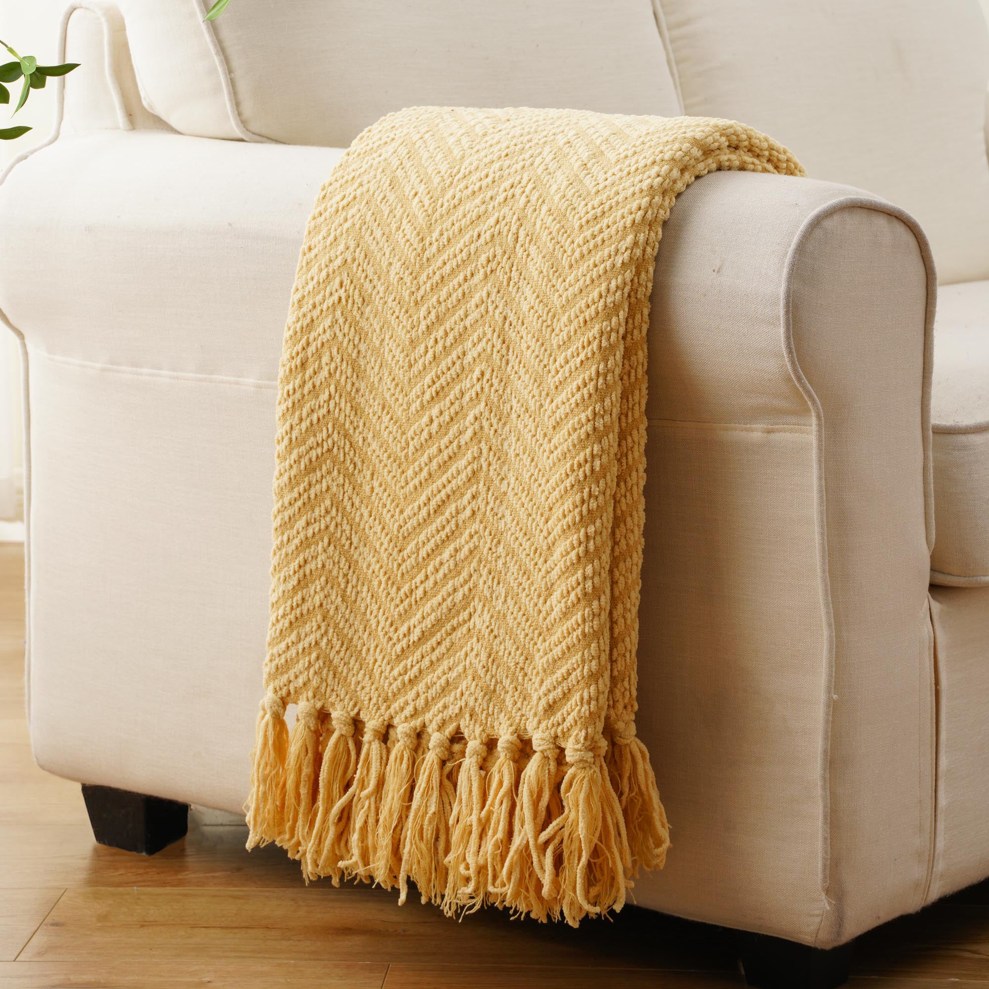 Zig-Zag Chenille Throw Blanket