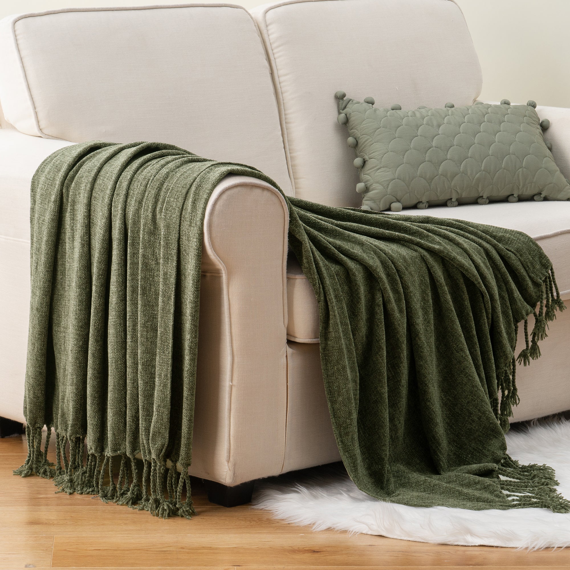 Decorative Fringe Velvety Throw