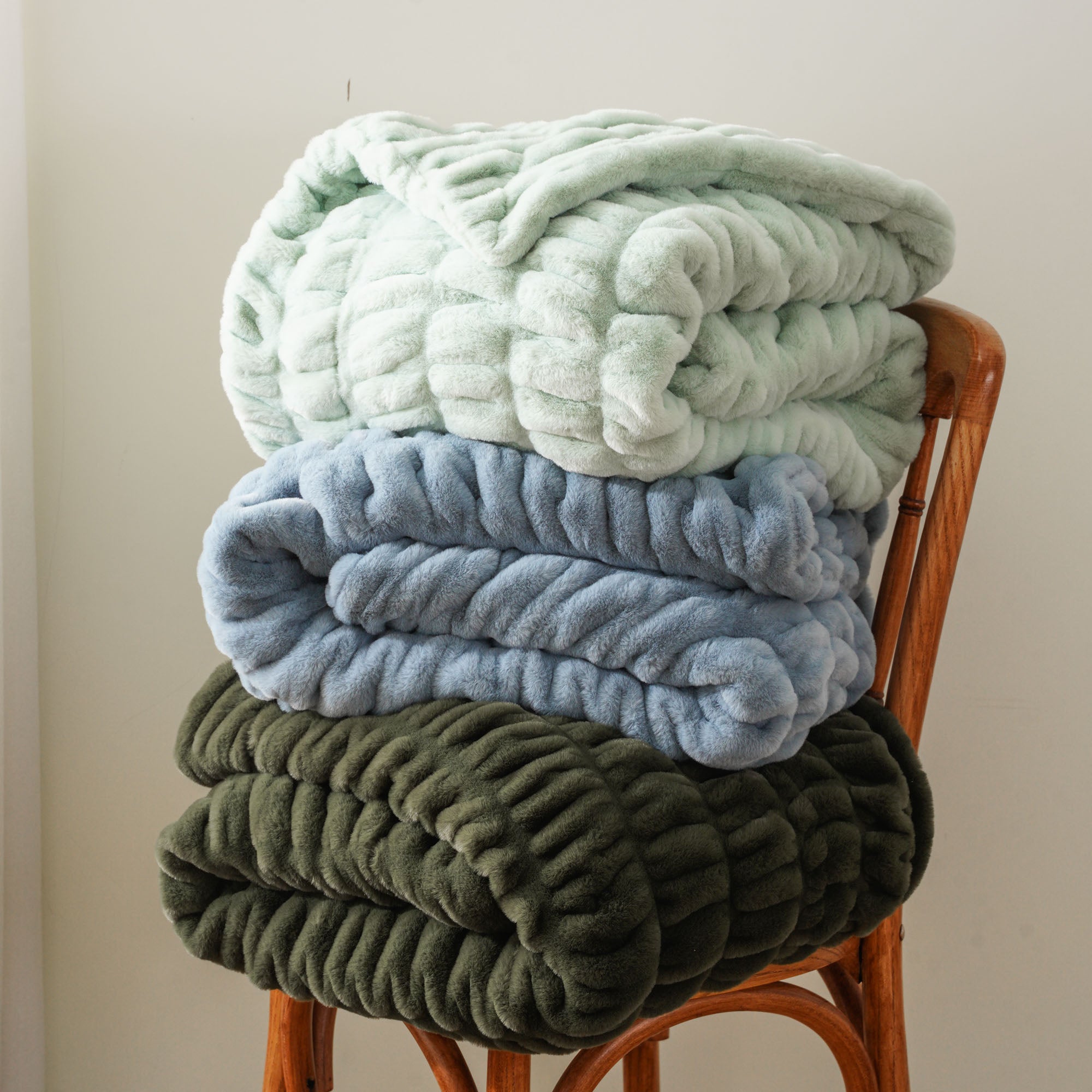 Faux Reversible Rabbit Fur Blanket