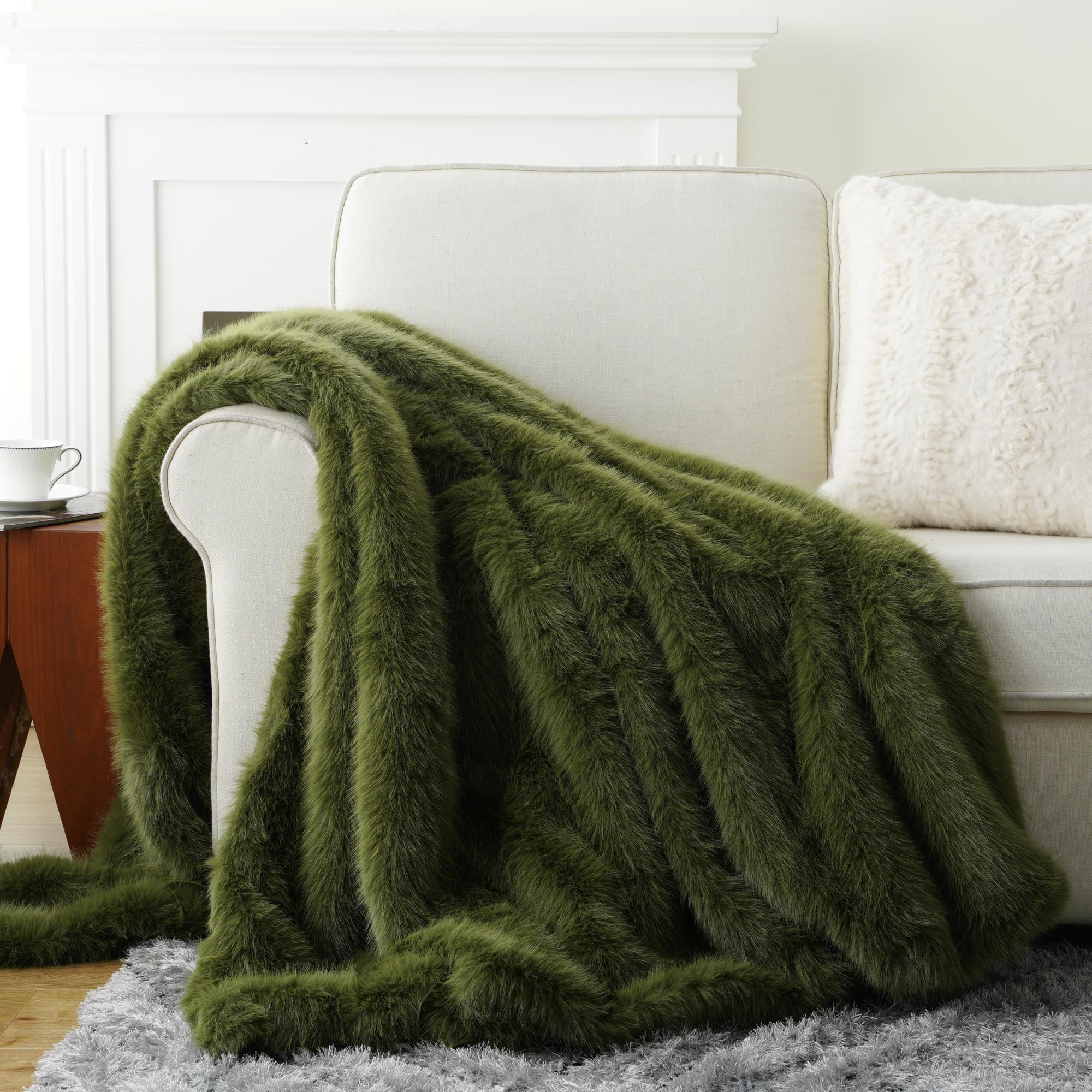 Fluffy Faux Fur Throw