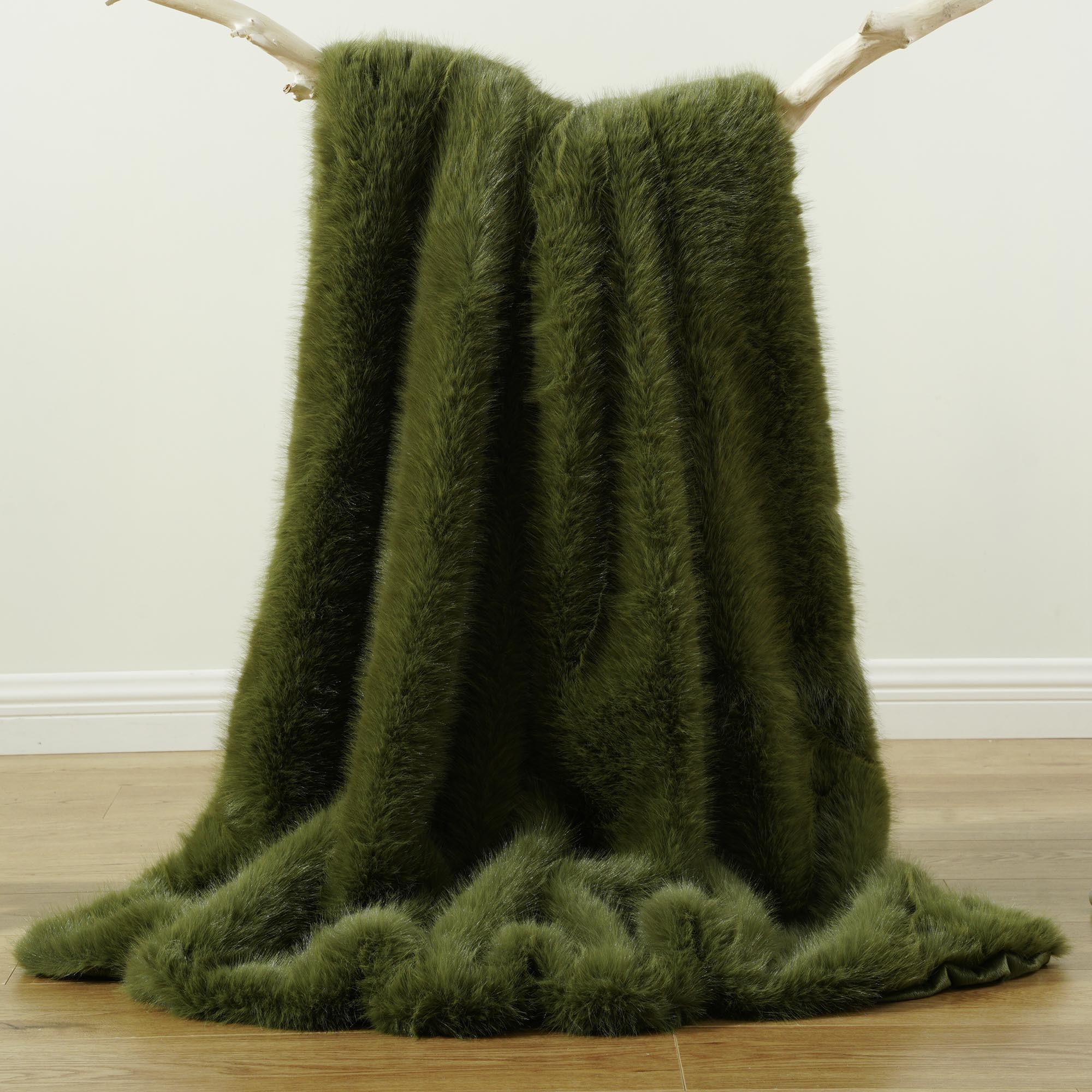 Fluffy Faux Fur Throw