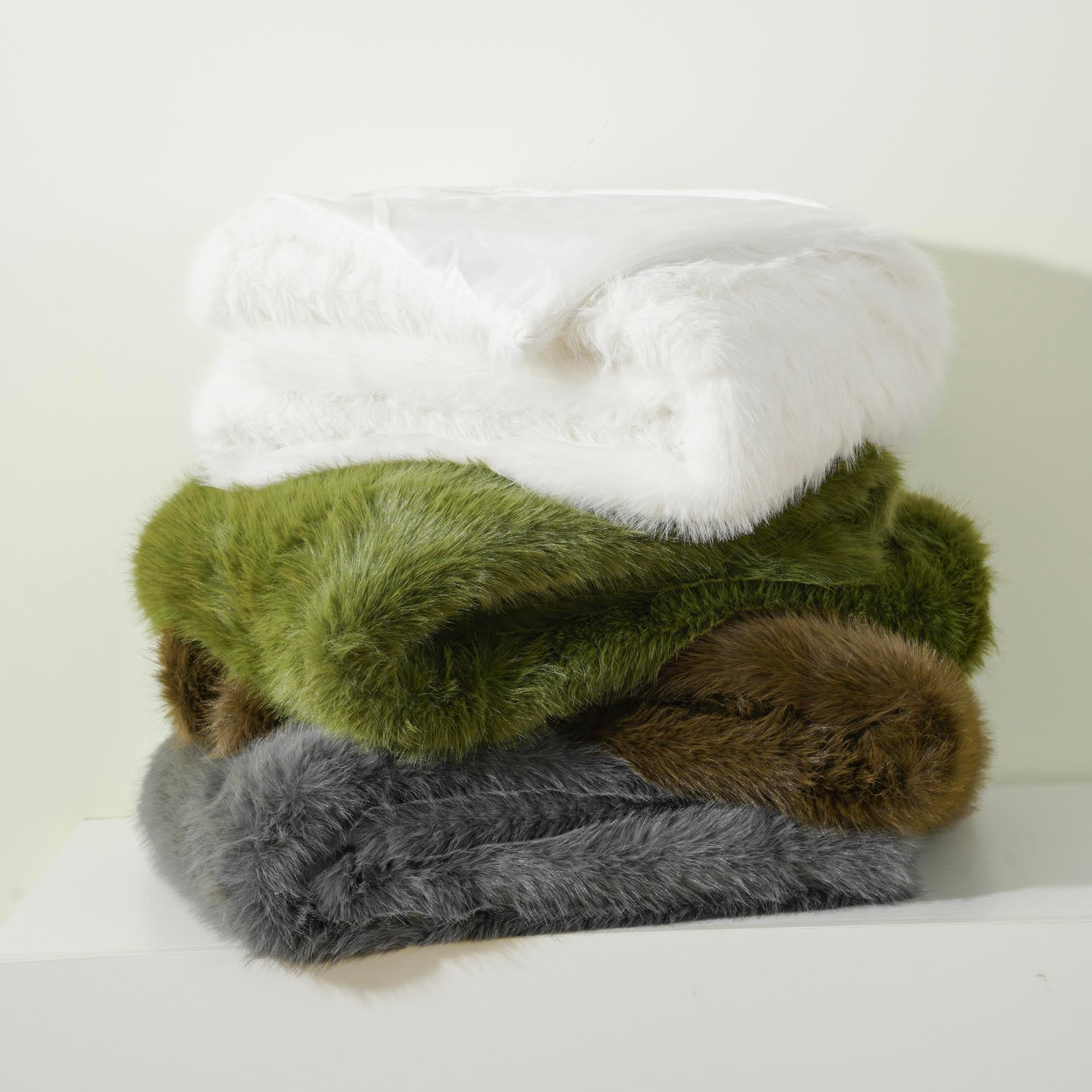 Fluffy Faux Fur Throw