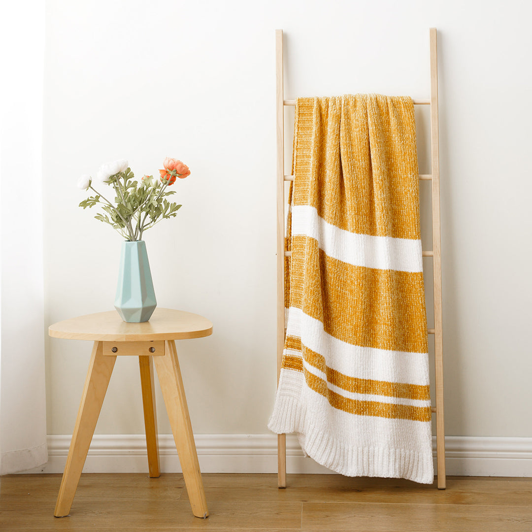 Couverture en chenille à rayures color block 