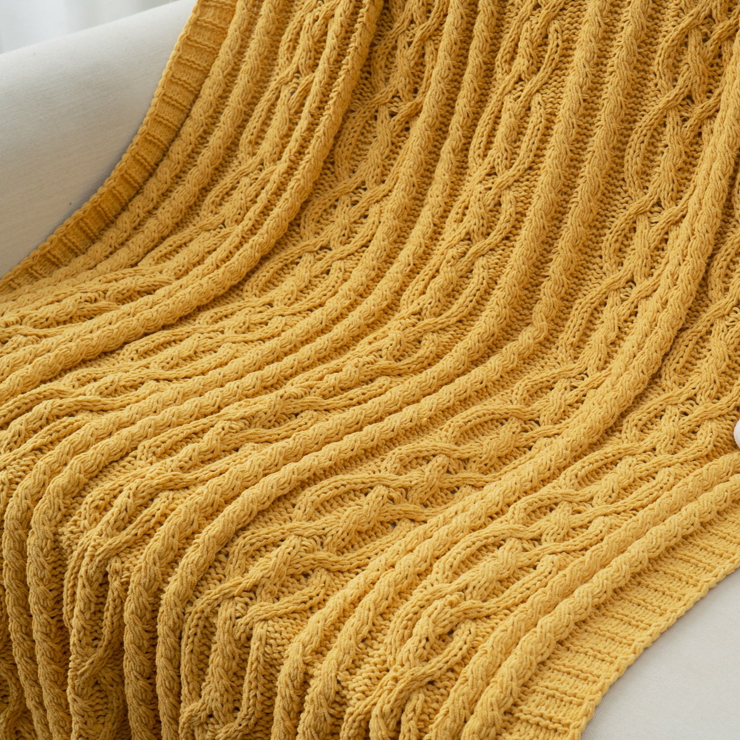 Chenille Cable Knit Throw Blanket