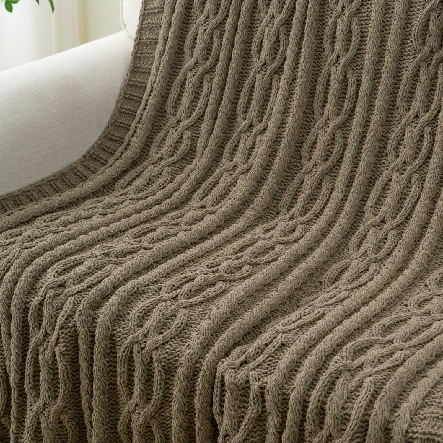 Chenille Cable Knit Throw Blanket