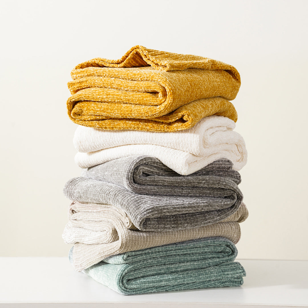 Couverture en tricot chenille texturé