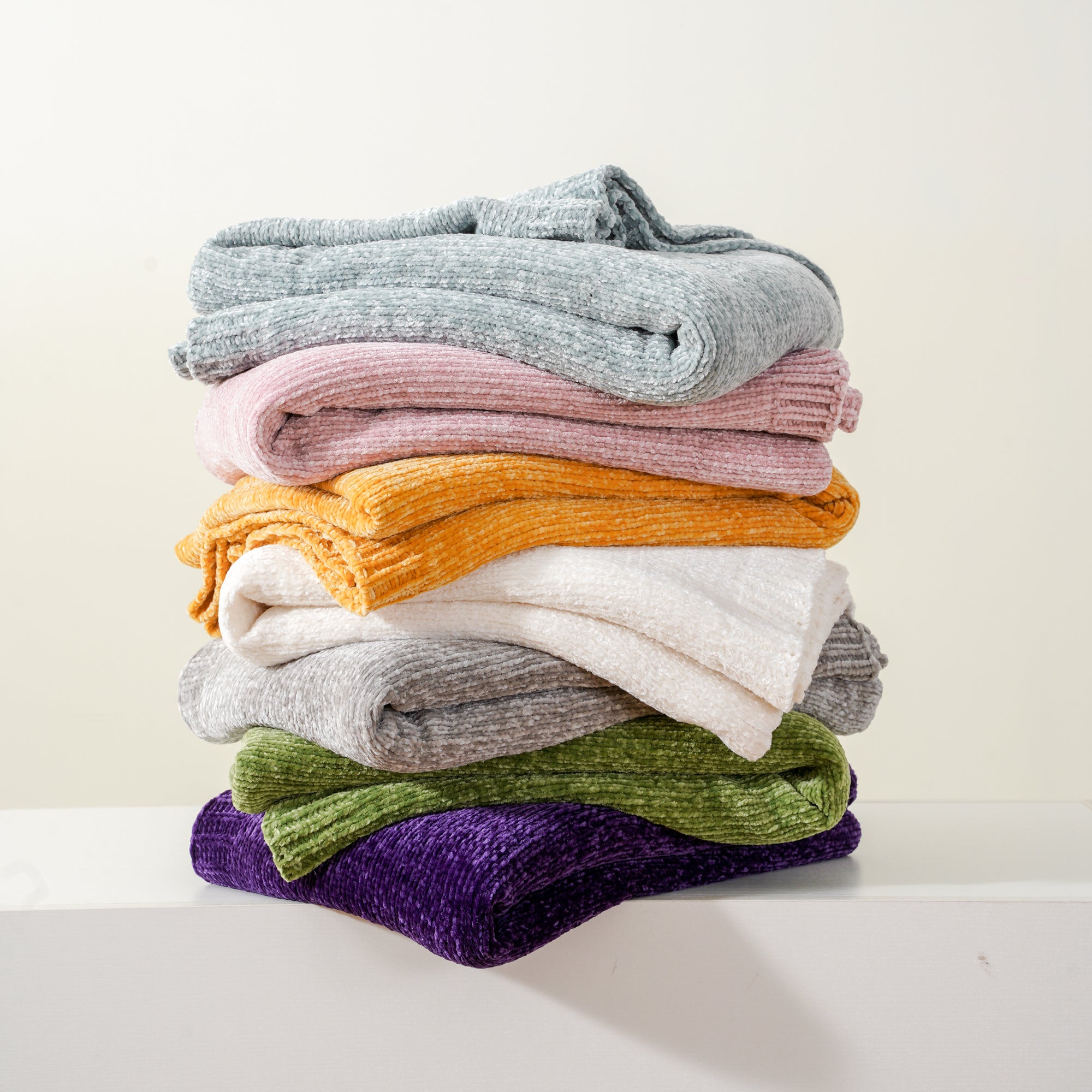 Couverture en tricot chenille texturé