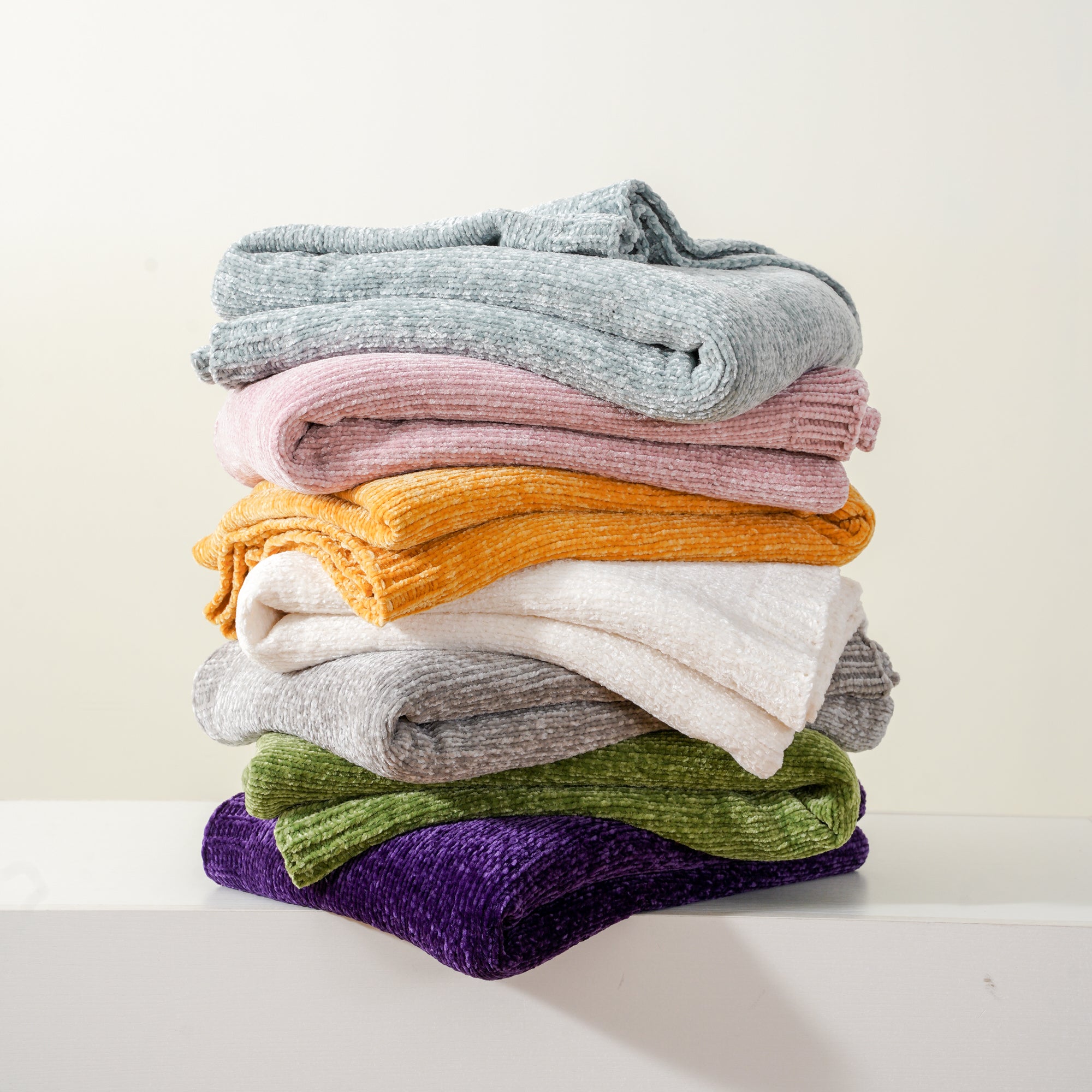 Couverture en tricot chenille texturé